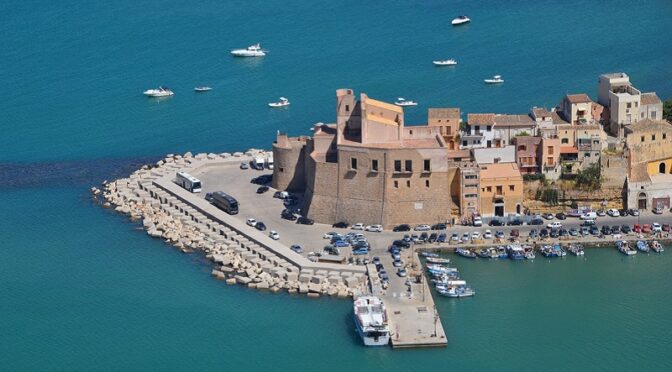 Castellammare del Golfo Estate d'istanti